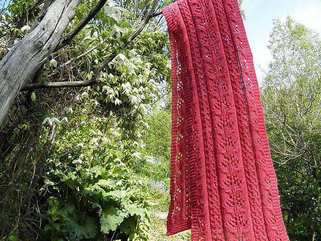 Baah Yarns Pink Coral and Lace Scarf PATTERN ONLY