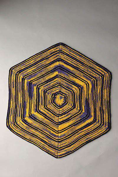 Universal Yarn Hexagon Throw Pattern