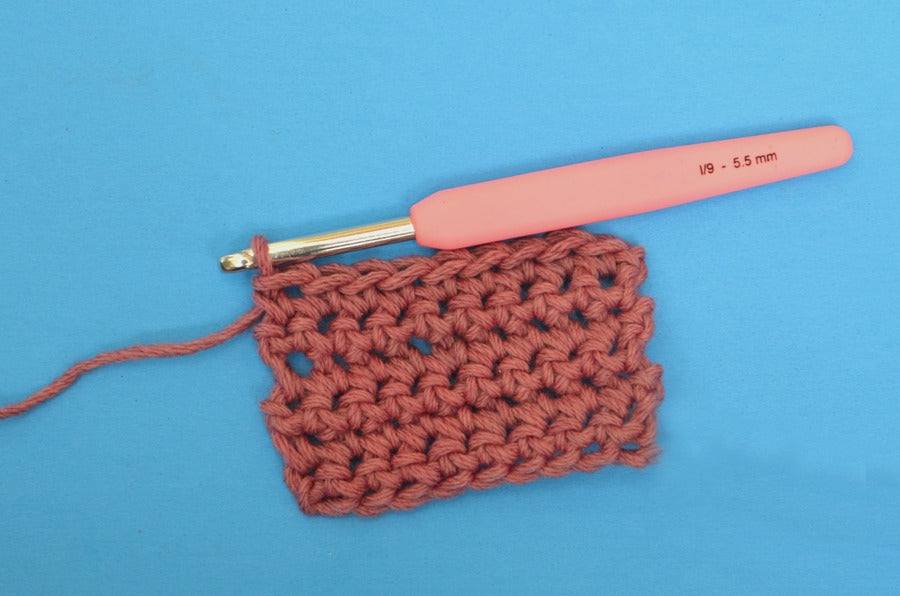How to Double Crochet for Beginners: Free Tutorial