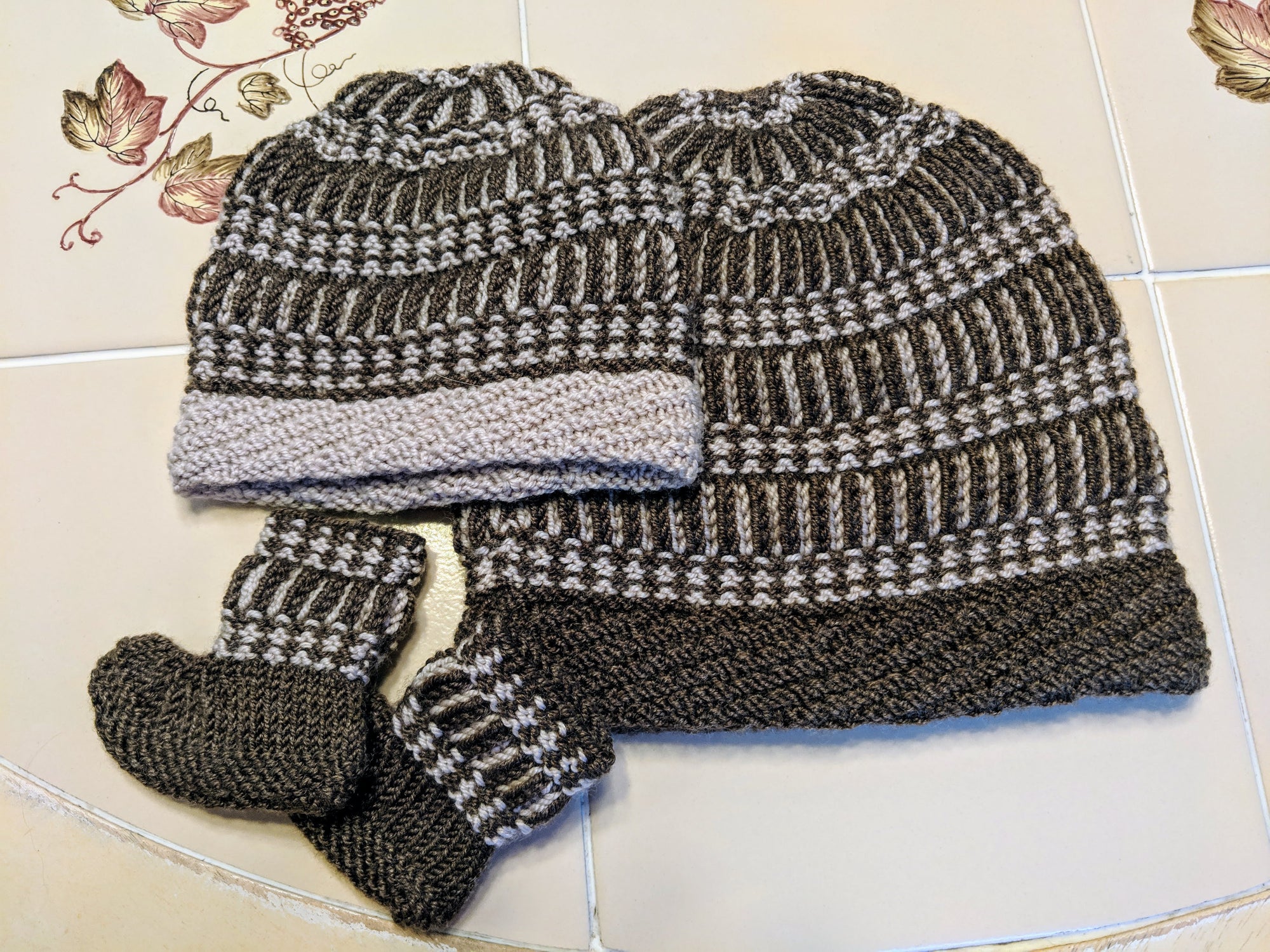 Brioche Knitting and the Rudbeckia Hat by Andrea Mowry