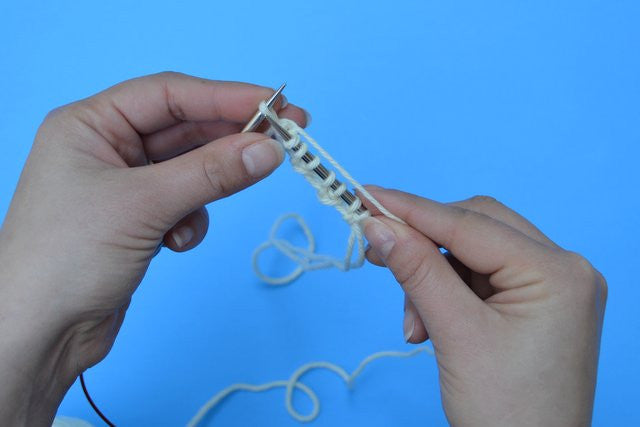 How To Get Some Stretch With Our Super Stretchy Picot Cast On!