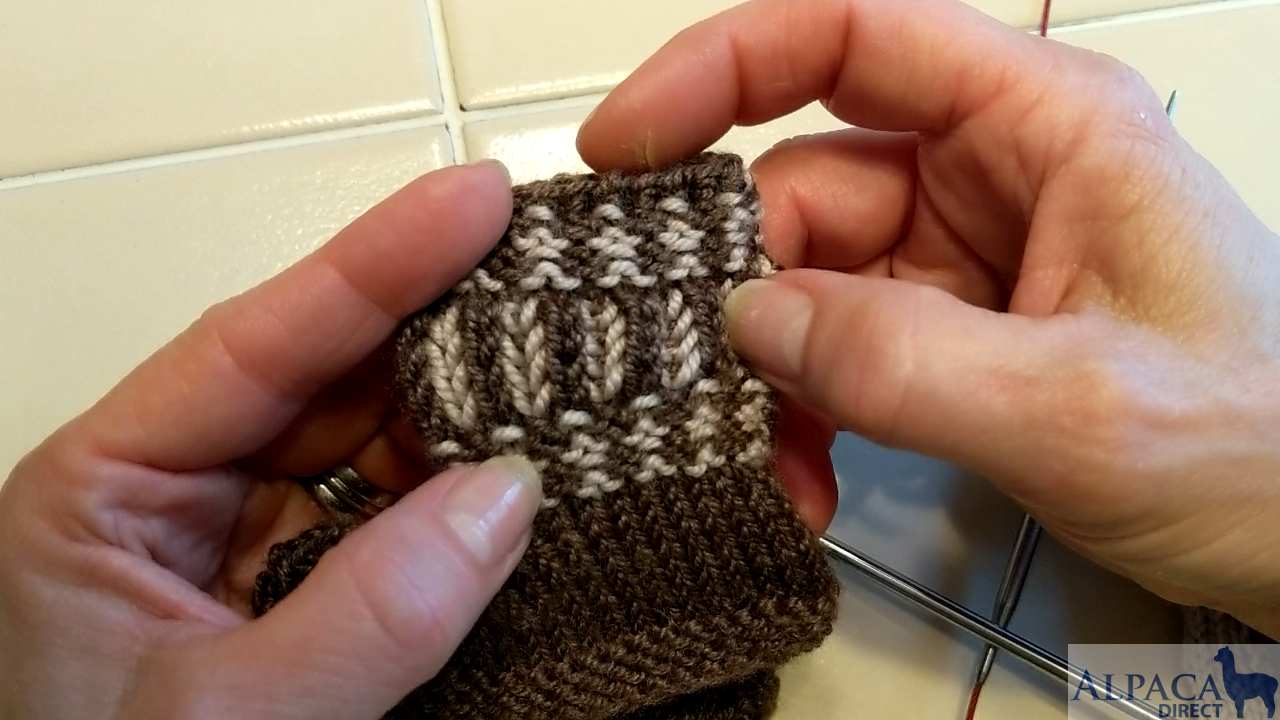 Brioche Knitting - Setup Rounds, Brioche Knit and Brioche Purl Stitches