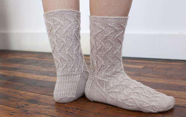 Manayunk by Lori Gayle-Patterns-Manos del Uruguay-Alpaca Direct