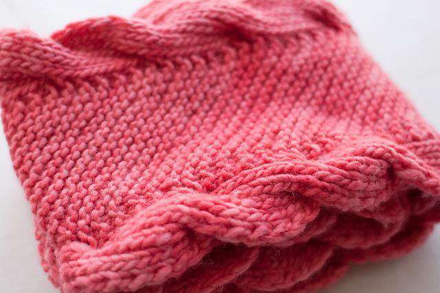 Bias Scarf with Ribbed Cables by Lisa R. Myers-Patterns-Manos del Uruguay-Alpaca Direct