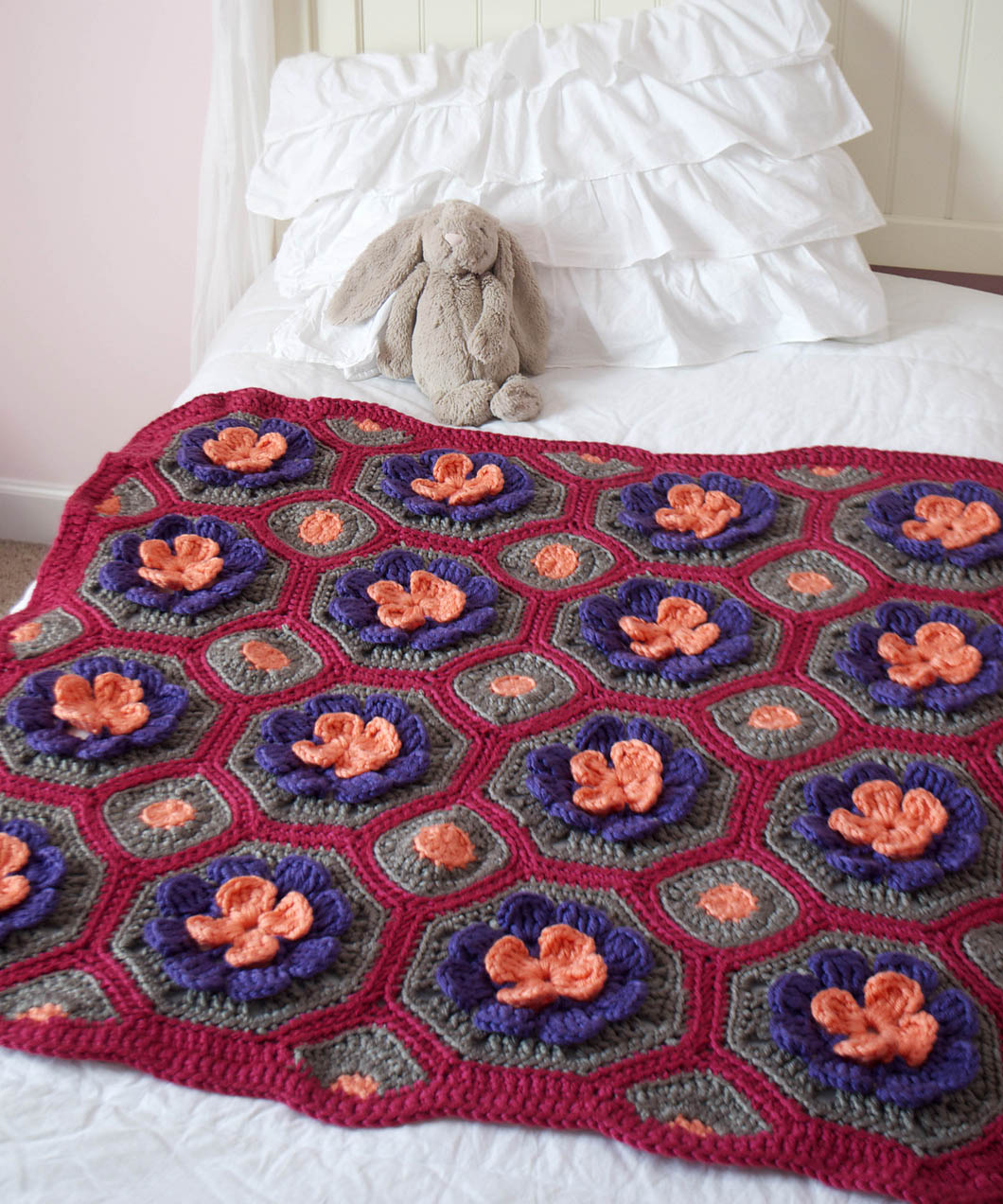 Blooming Chorus by Amy Gunderson-Patterns-Universal Yarns-Alpaca Direct