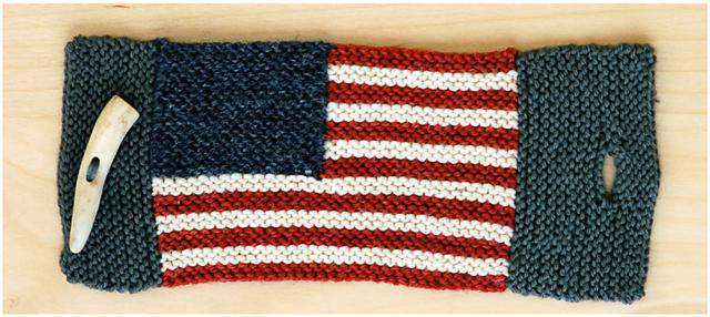 Americana Wrist Cuff by Cirilia Rose-Patterns-Skacel-Alpaca Direct