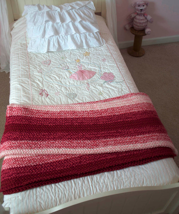 Color Shift by Amy Gunderson-Patterns-Universal Yarns-Alpaca Direct