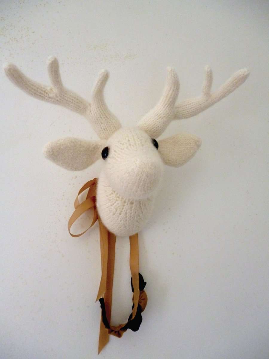 My Dear - A Deer Trophy by Claire Garland-Patterns-Claire Garland-Alpaca Direct