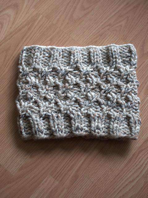 F716 Cabled Cowl by Jennifer Owens-Patterns-Plymouth Yarn-Alpaca Direct
