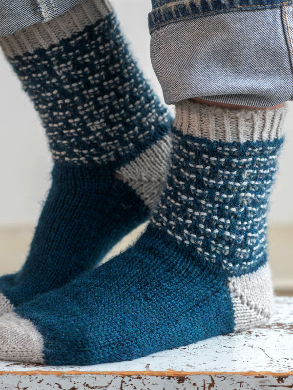 Fairlee by Berroco Design Team Designer Amy Christoffers *Free Pattern*-Patterns-Berroco-Alpaca Direct