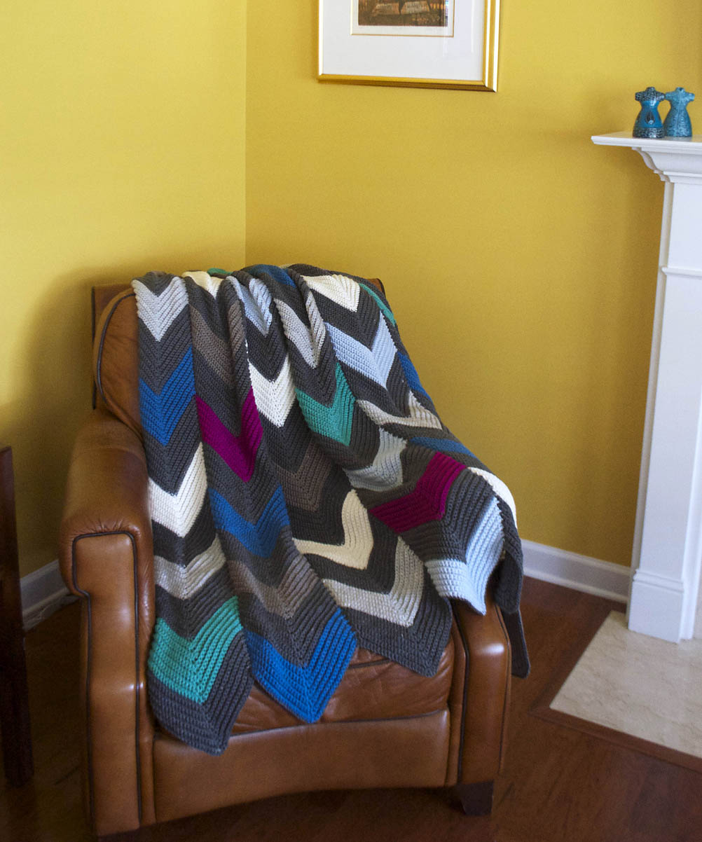 Flying V by Amy Gunderson-Patterns-Universal Yarns-Alpaca Direct