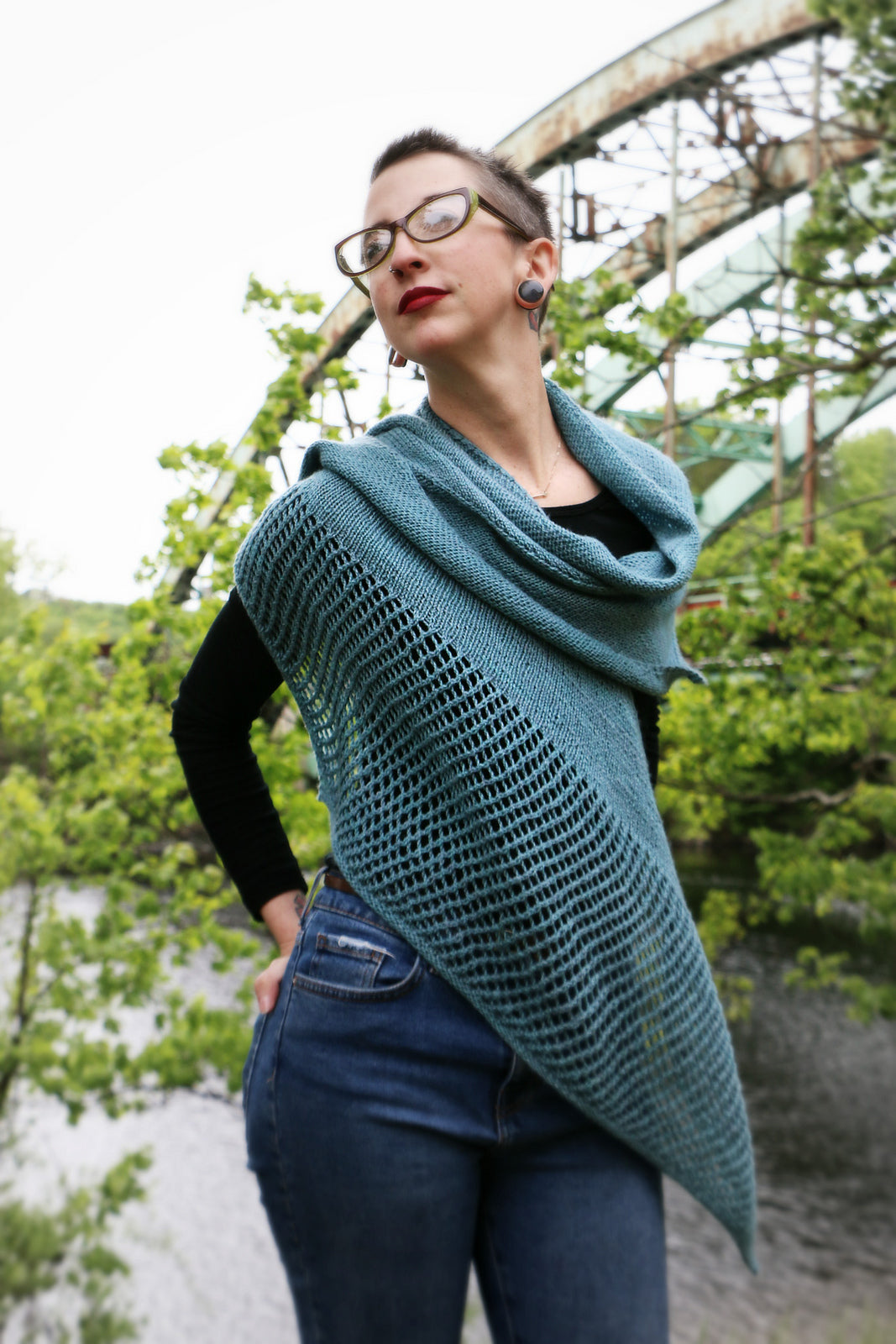 High Tea Wrap by Stephanie Shiman-Patterns-Frabjous Fibers-Alpaca Direct