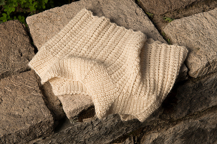 Laura Cowl by Laura Zukaite *Amano Pattern*-Patterns-Amano-Alpaca Direct