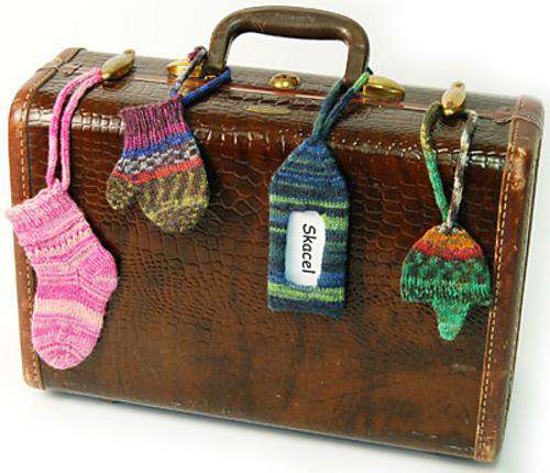 Luggage Finders by Kathy Sasser-Patterns-Skacel-Alpaca Direct