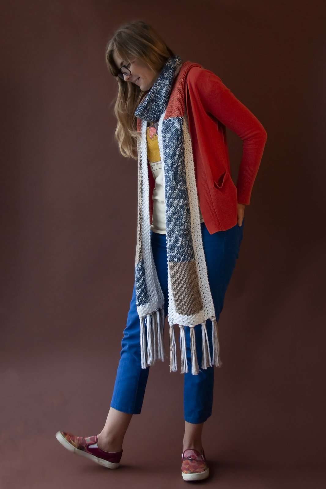 Megascarf by Universal Yarn-Patterns-Universal Yarns-Alpaca Direct