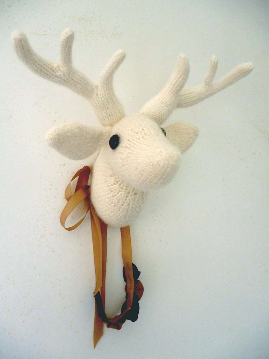 My Dear - A Deer Trophy by Claire Garland-Patterns-Claire Garland-Alpaca Direct