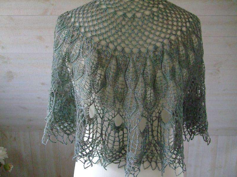 Renaissance Shawl by Anne-Lise Maigaard