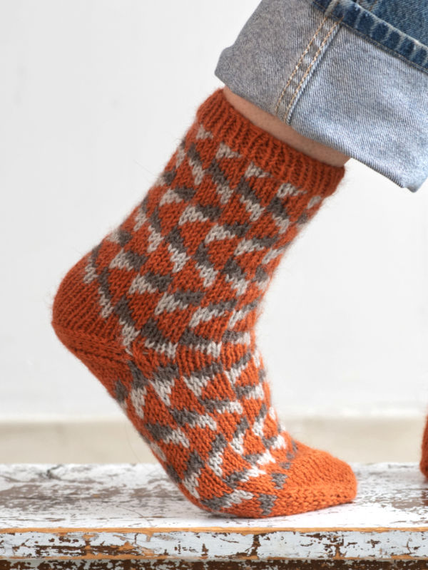 Royalton by Berroco Design Team Designer Amy Christoffers *Free Pattern*-Patterns-Berroco-Alpaca Direct