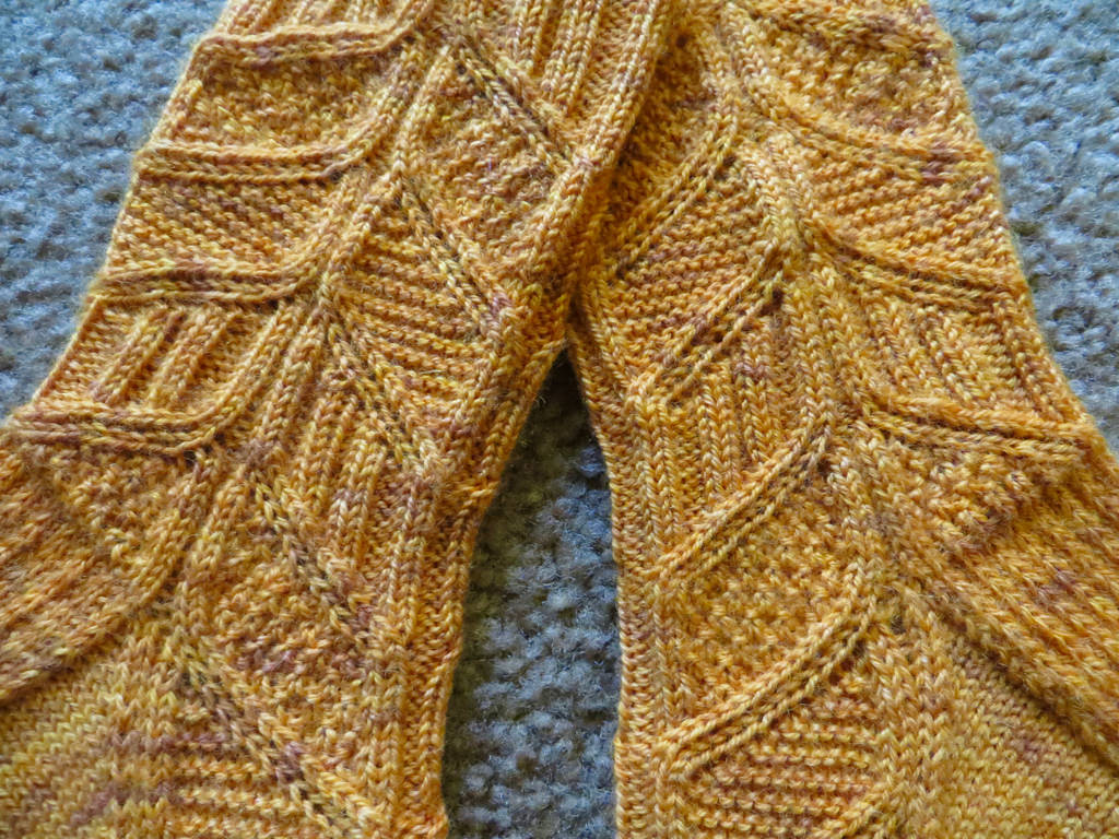Rufus Socks by Verybusymonkey-Patterns-Verybusymonkey-Alpaca Direct