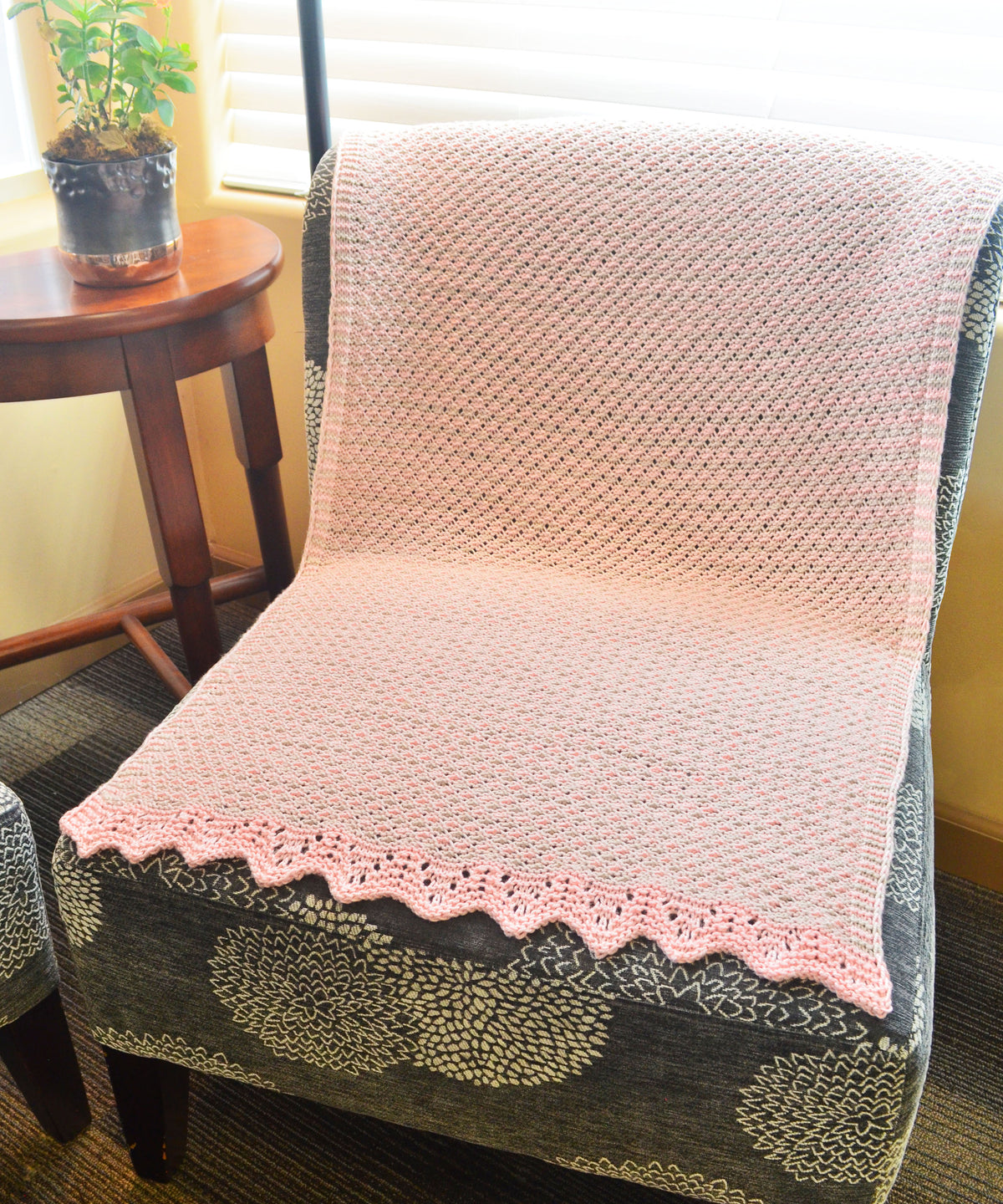 Twinkle Star Baby Blanket by Kelley Hobart-Patterns-Alpaca Direct-Alpaca Direct Main image
