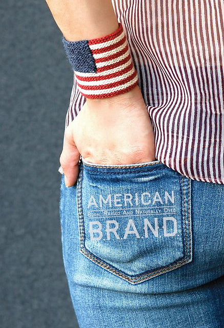 Americana Wrist Cuff by Cirilia Rose-Patterns-Skacel-Alpaca Direct