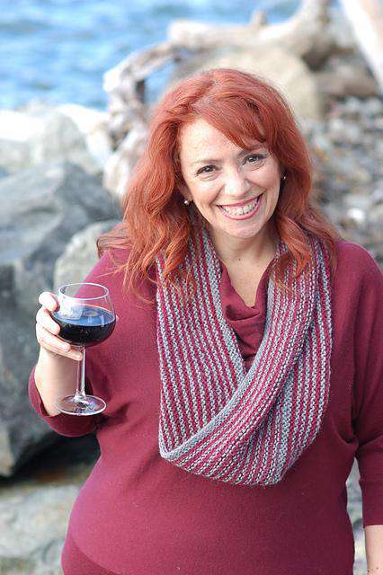 Garter Riff Moebius Cowl by Skacel Design Team-Patterns-Skacel-Alpaca Direct