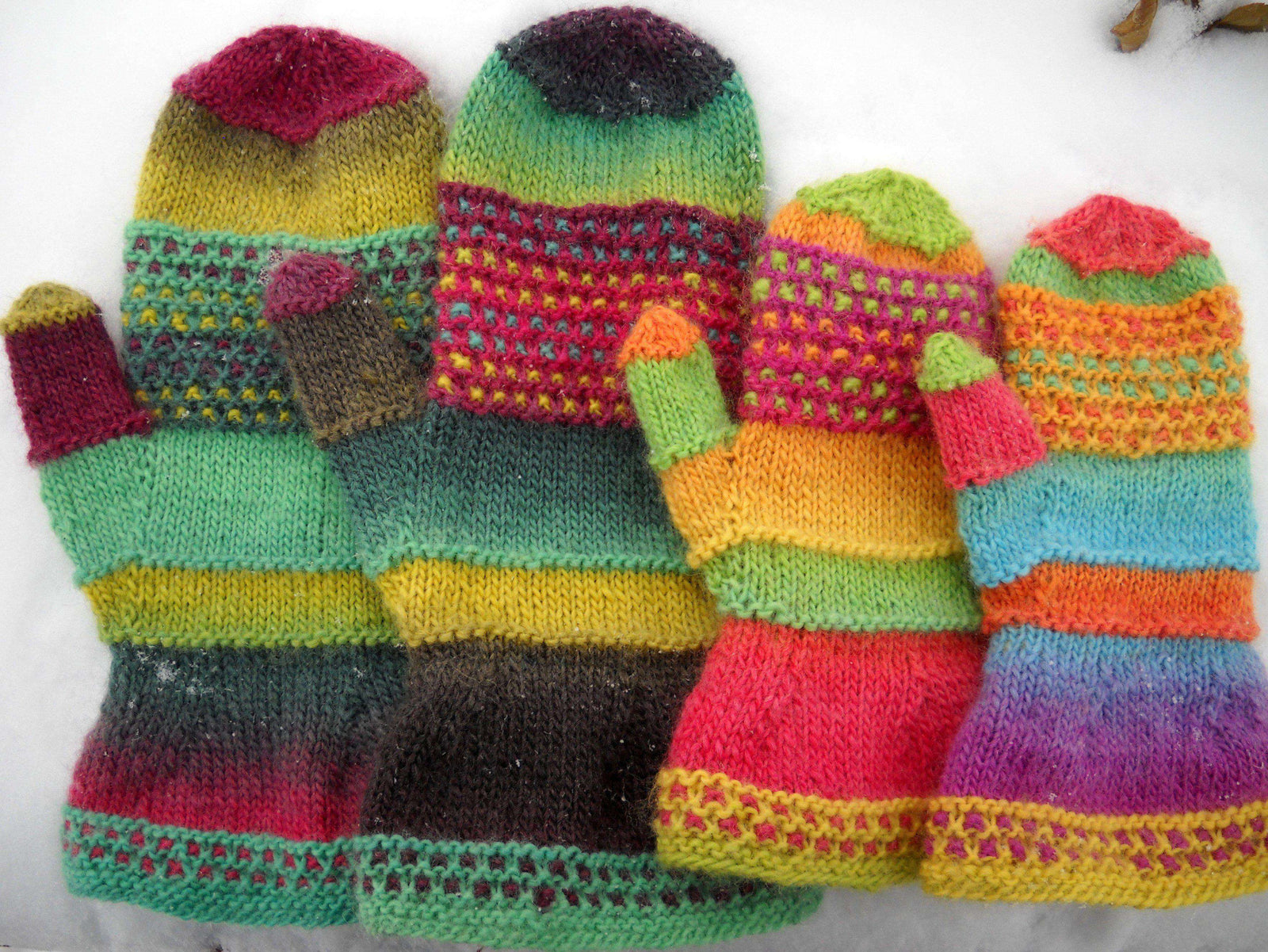 Kaleidoscope Mittens by Meghan Jones  *Pattern*