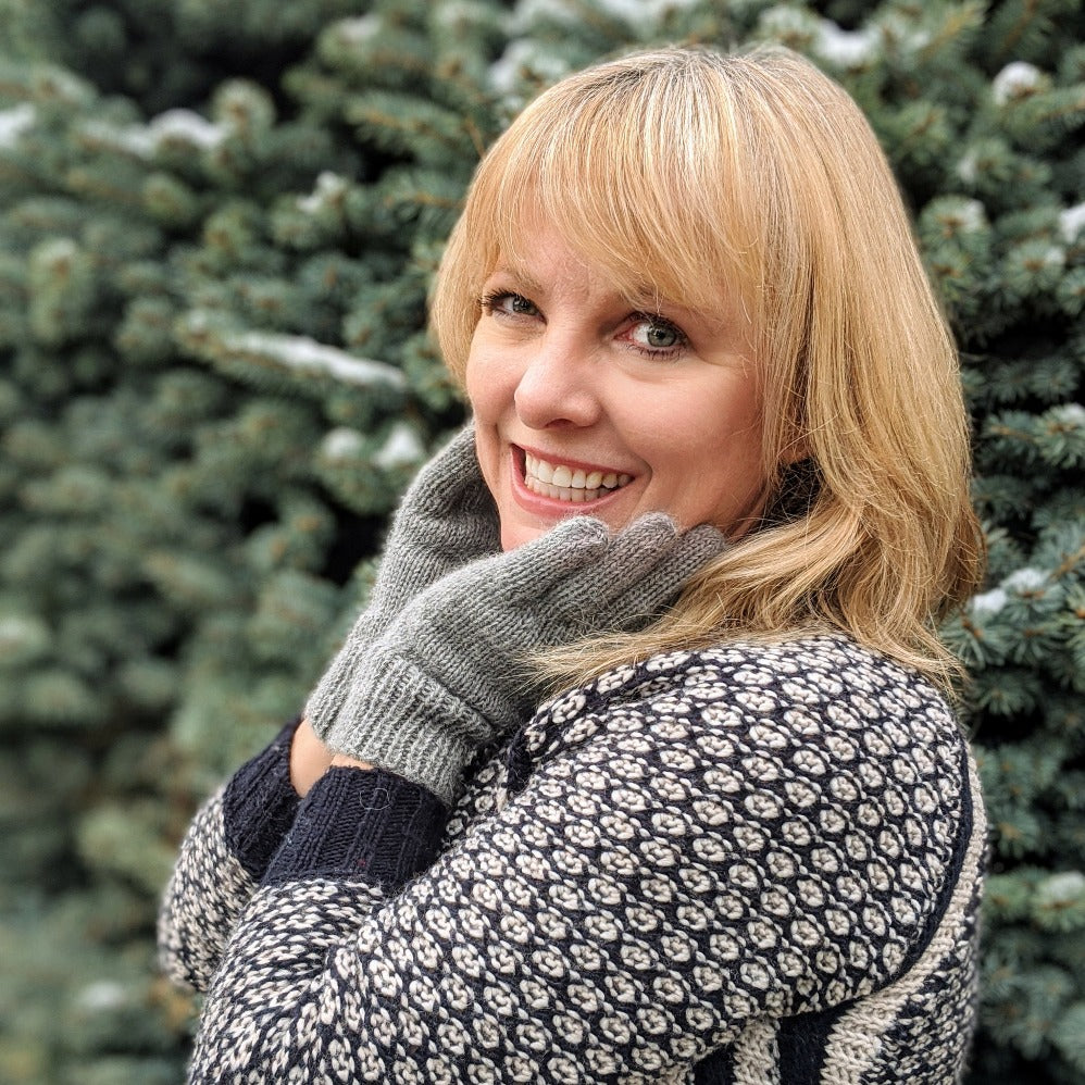 Bravo Alpaca Gloves-Patterns-Alpaca Direct-Alpaca Direct