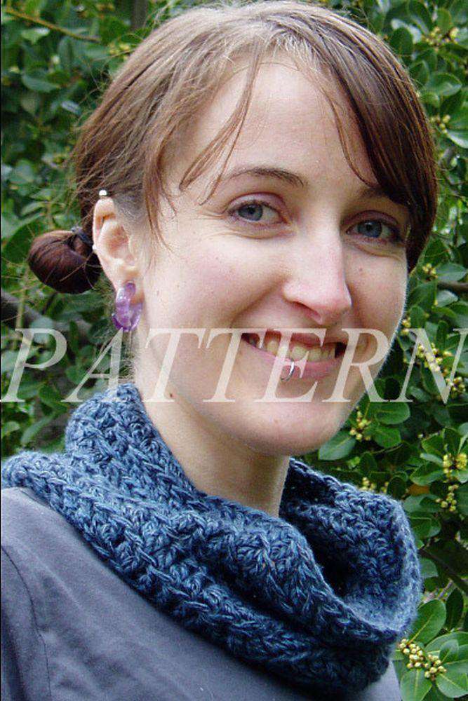 Kira K Designs Undulating Cowl Pattern-Patterns-Kira K Designs-Alpaca Direct