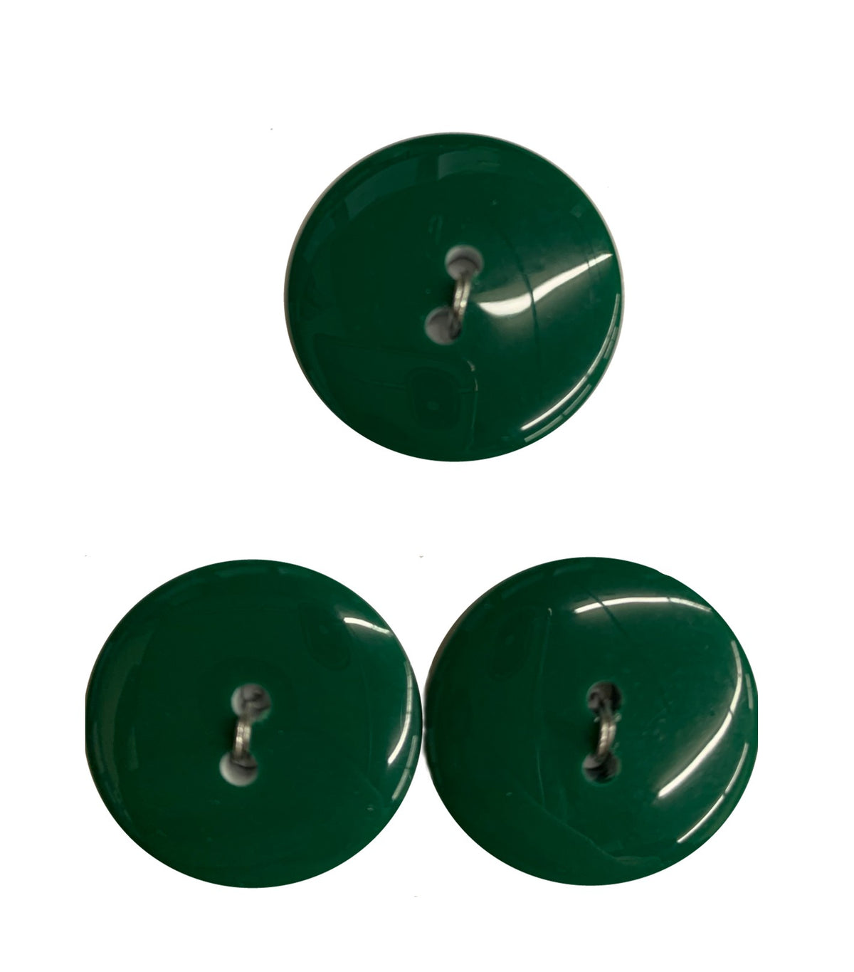 La Mode Olive Green 7/8&quot; (22MM) buttons 3 piece, 2 hole Spectrum Cool #35004A-Notions-Alpaca Direct-Alpaca Direct