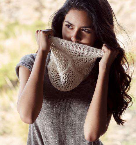 Misti Cowl by Laura Zukaite *Amano Pattern*-Patterns-Amano-Alpaca Direct