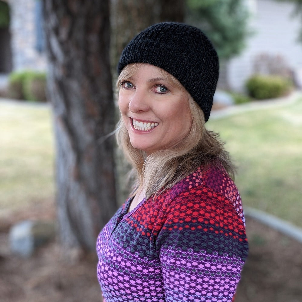 Simple Ribbed Hat-Patterns-Alpaca Direct-Alpaca Direct