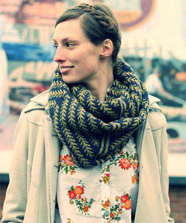 Skacel Collection Pine Bough Cowl Pattern