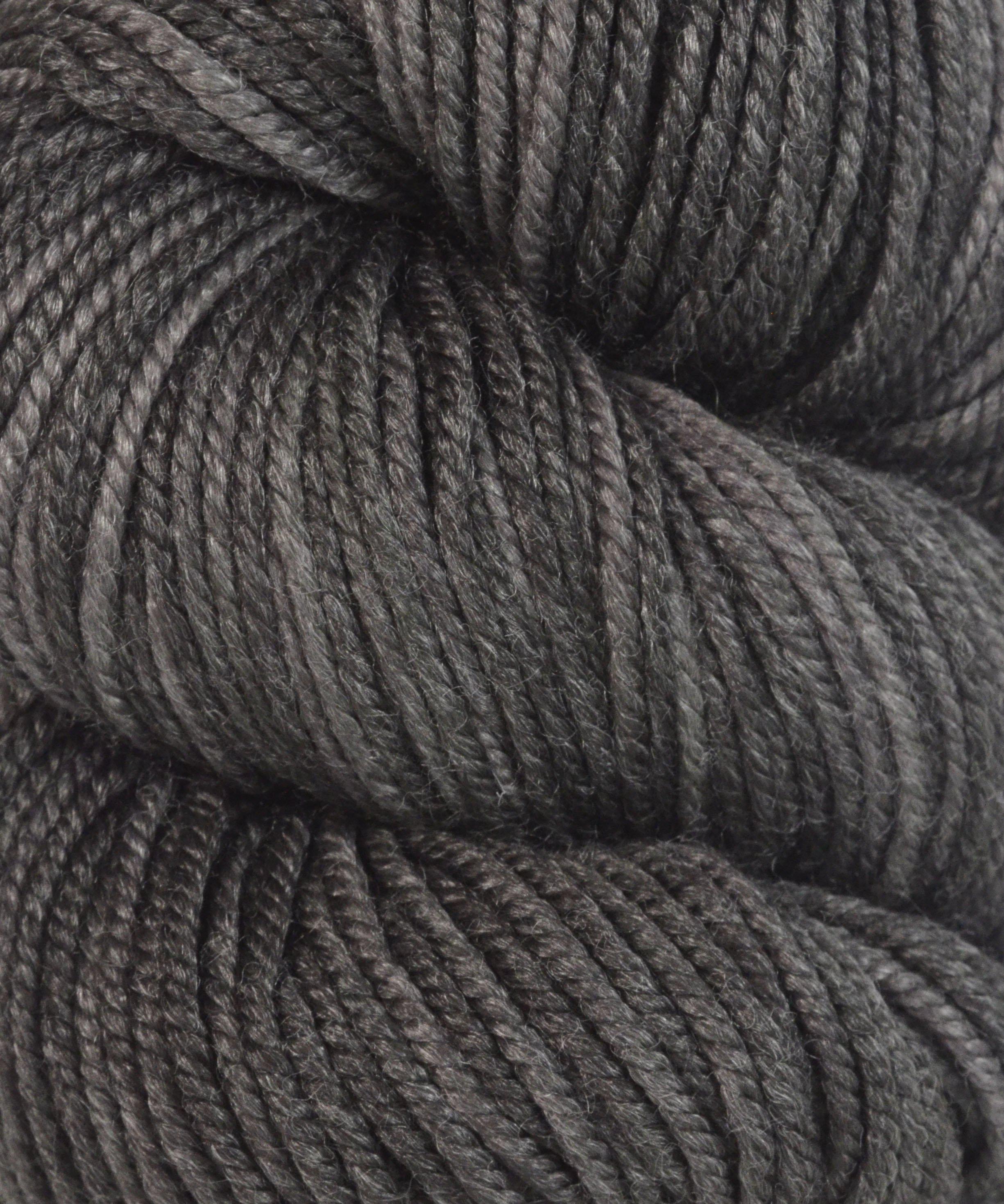 Sueno Worsted Tonal Yarn by HiKoo Secondary image