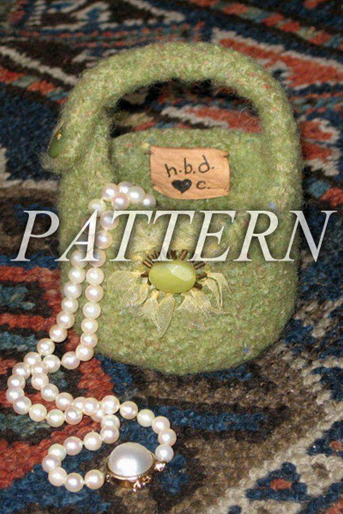 The Grinch Bag *Pattern* Secondary image