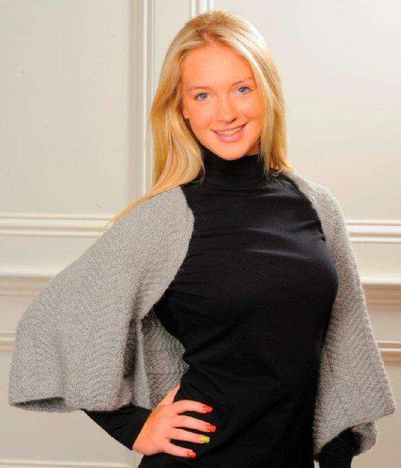 Versatility Shrug by Mary Crowley *Skacel Pattern*-Patterns-Skacel-Alpaca Direct Main image