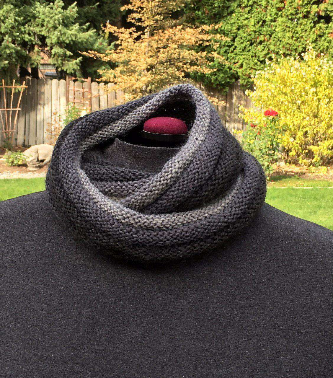 Welted Infinity Cowl by Kathleen Cubley-Patterns-Alpaca Direct-Alpaca Direct Main image